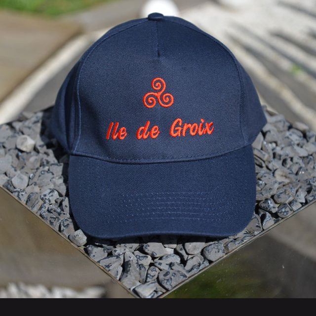 casquette bleue brodée ile de groix